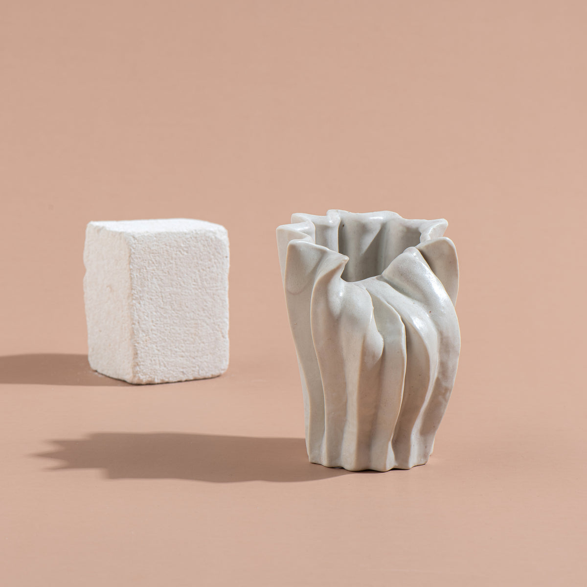 Folded Squish Vase (white)