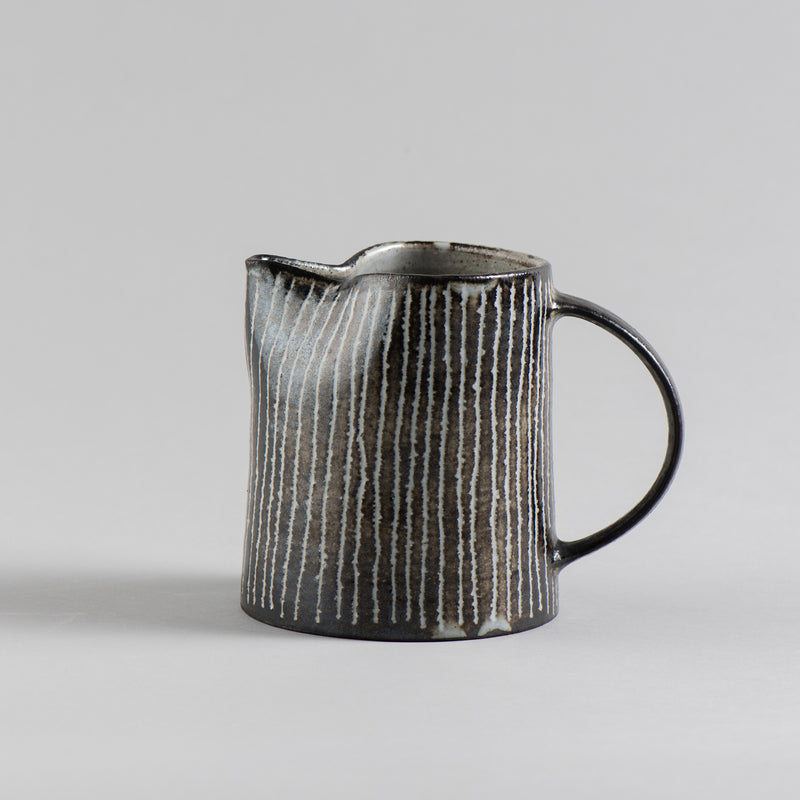 Jug (stripe)