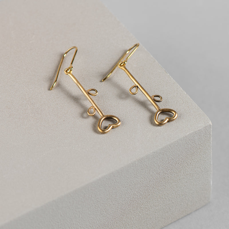 Heartstopper Earrings (gold)