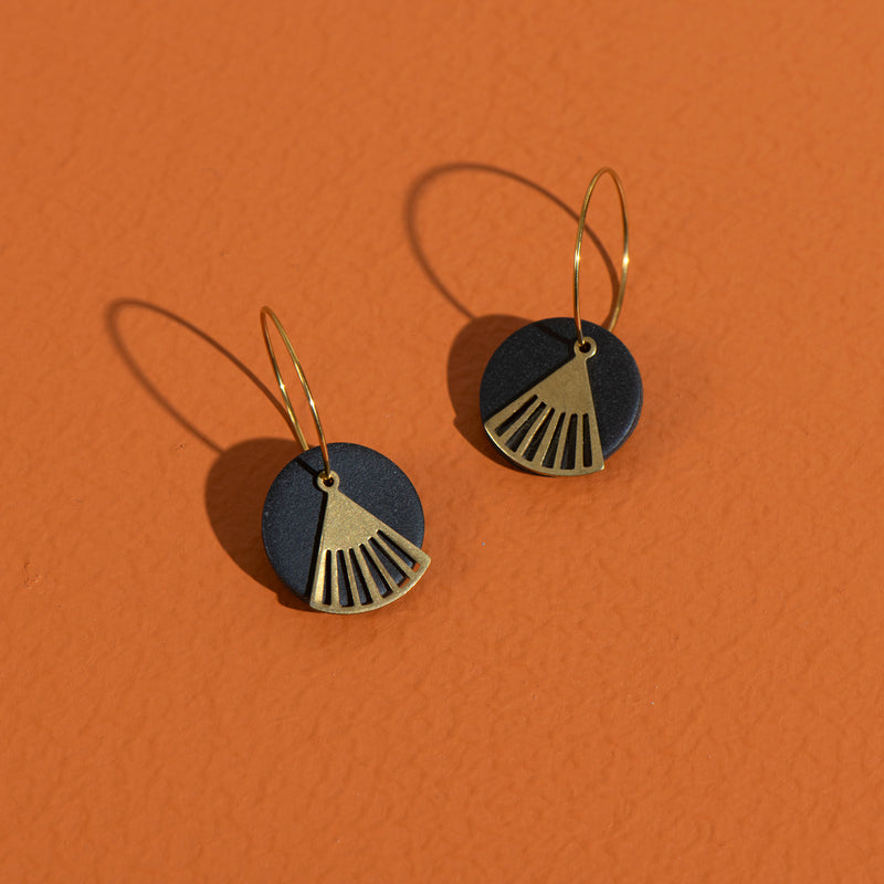 Small Round + Gold Fan Earrings (black)