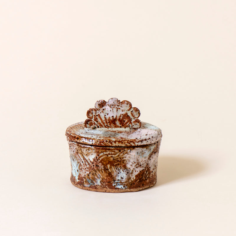 Oval Pot With Lid