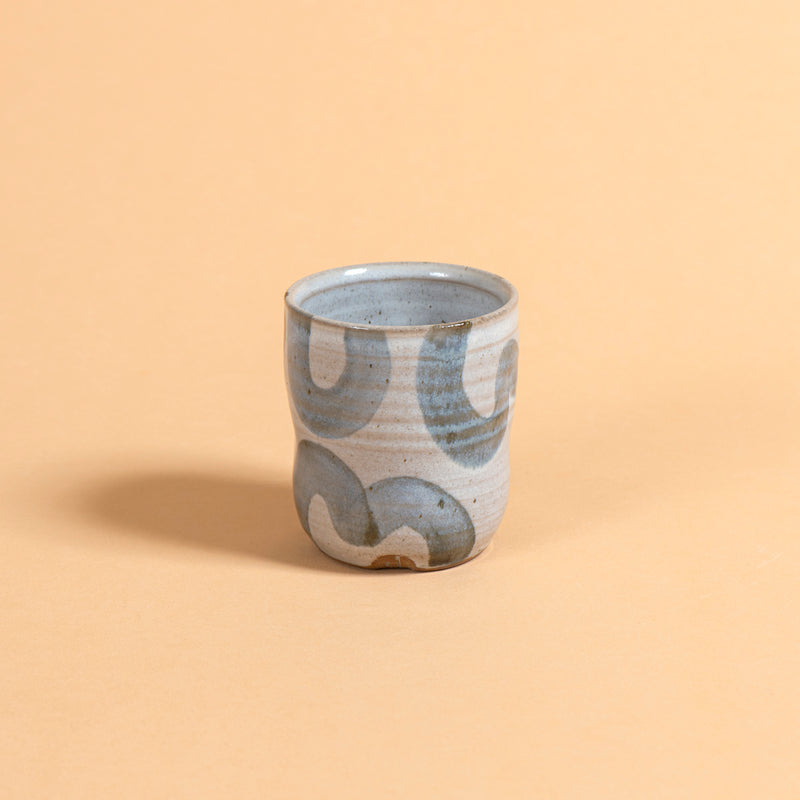 Squiggle Cup (light)