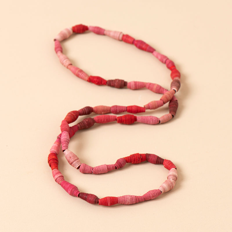Single String Necklace (crimson)