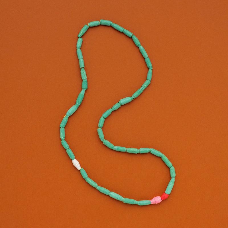 Single String Necklace (green, red, pink)