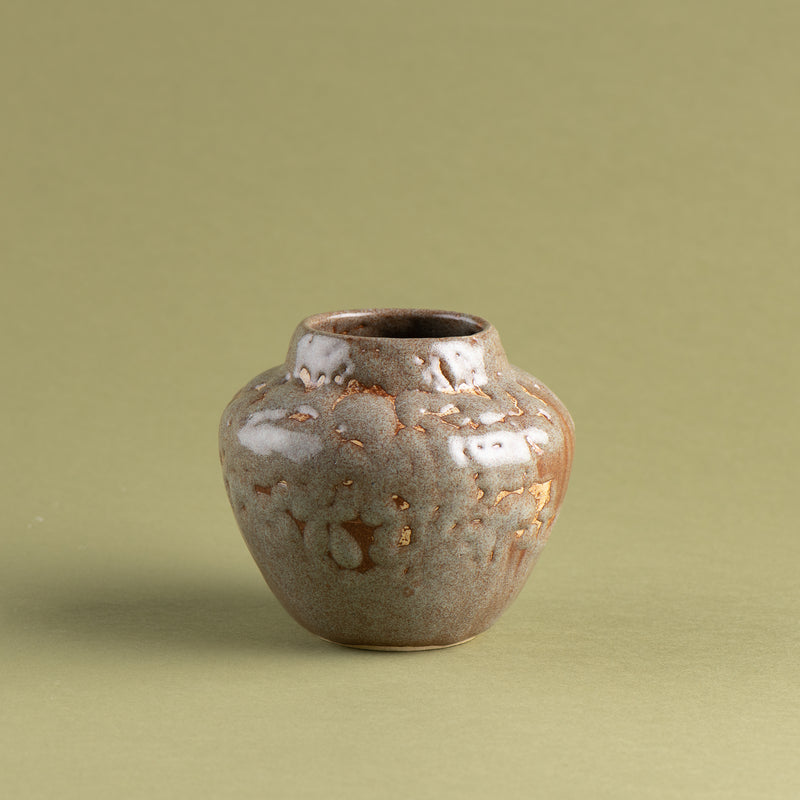 Wide Mossy Vessel