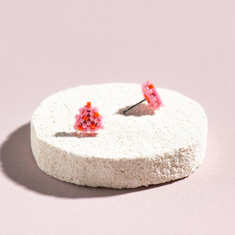 Stud Earrings (pink)