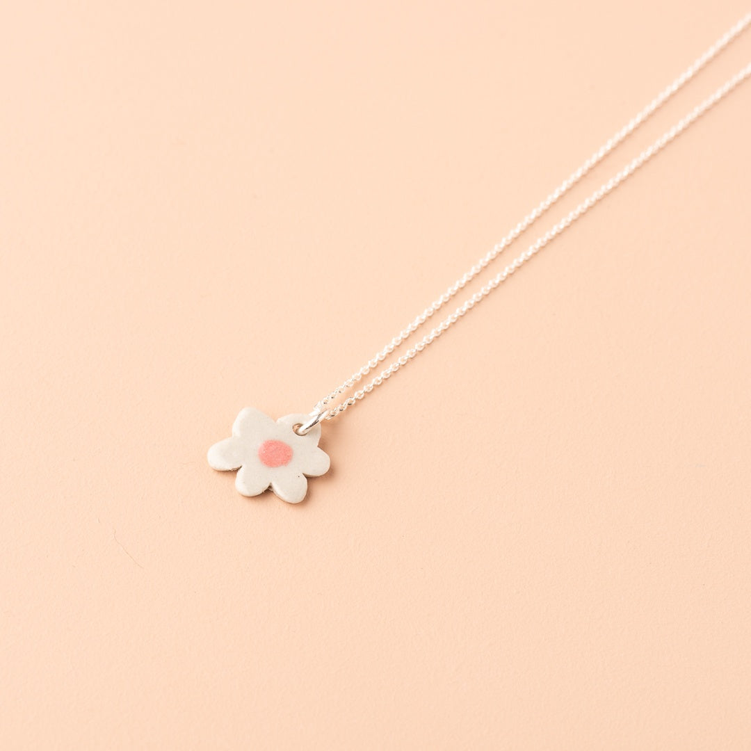 Flower White Necklace