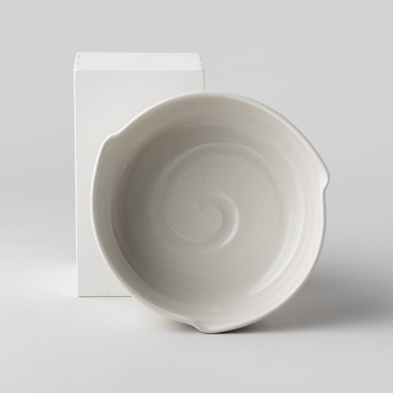 Medium Bowl (white) - Boom Gallery