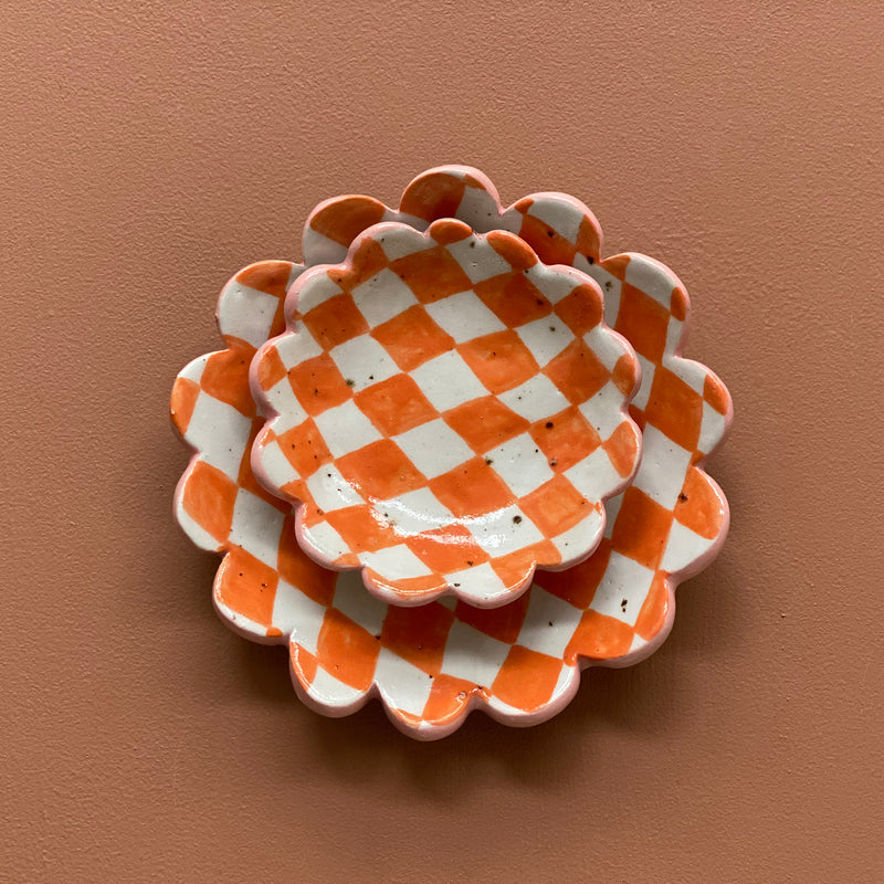 Small Checked Dish (Flame Diamond)