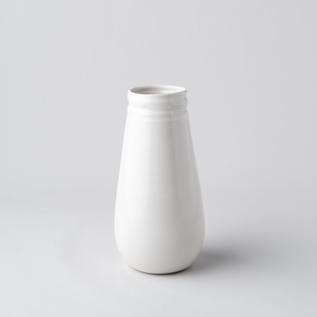 Large Vase (white)