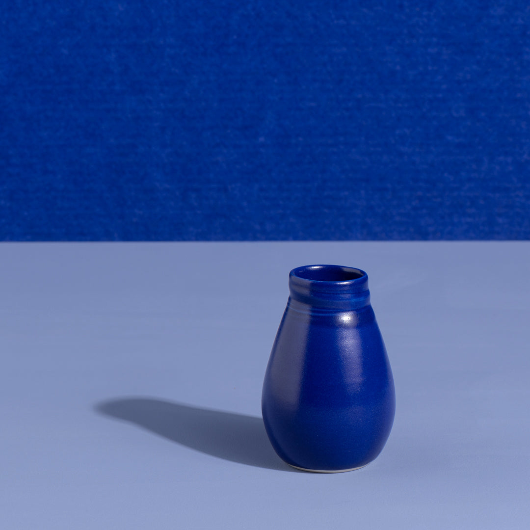 Medium Vase (blue)