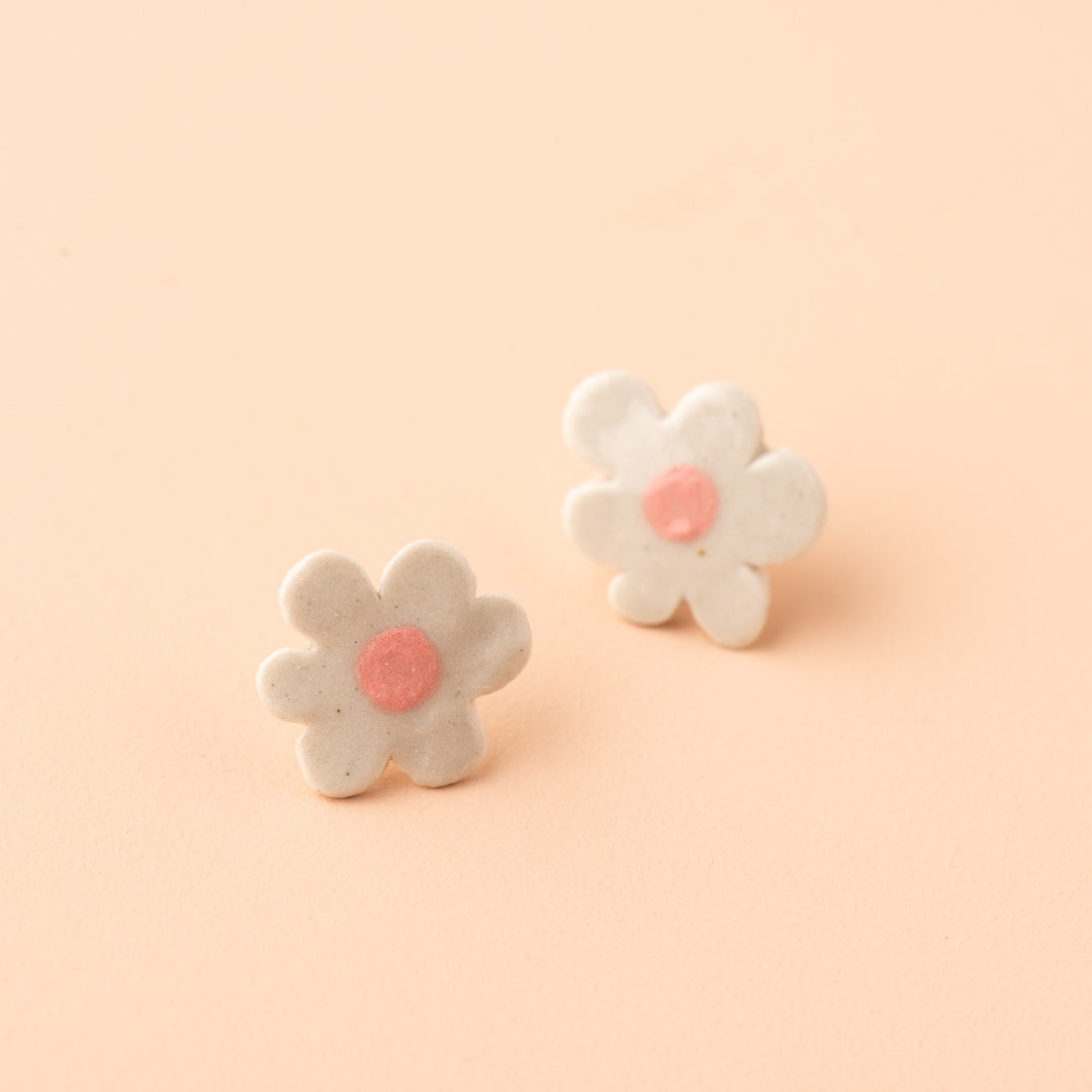 Flower White Stud Earrings